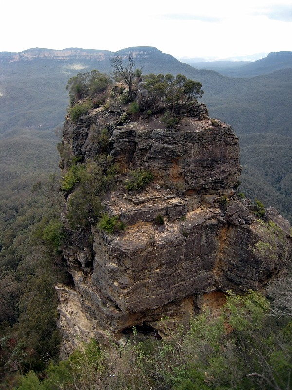2009-11-06 22-05-37_3.jpg - Bei den "Three Sisters",  die große verdeckt ihre kleinen Geschwister...